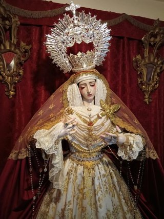 Virgen Dolorosa 140cm vestida