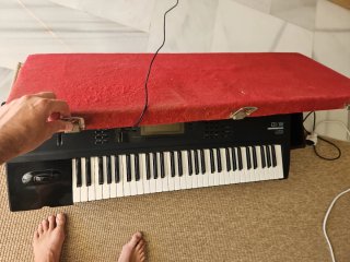 Sintetizador Korg 01/W