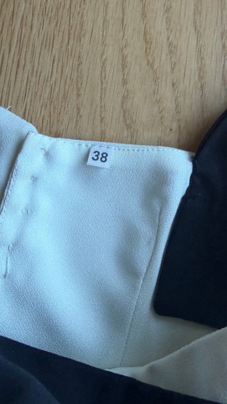 Vestido Negro y Blanco Talla 38