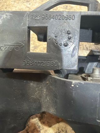 Soporte Parachoques Delantero Derecho Peugeot 3008