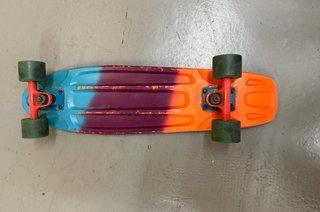 Monopatín / skateboard Oxelo Decathlon