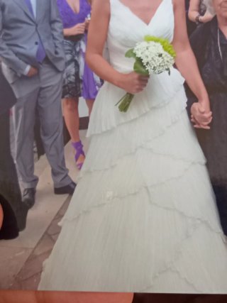 Vestido de Novia Blanco con Volantes