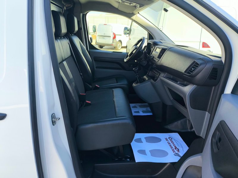 Citroën Jumpy 2022, foto 15