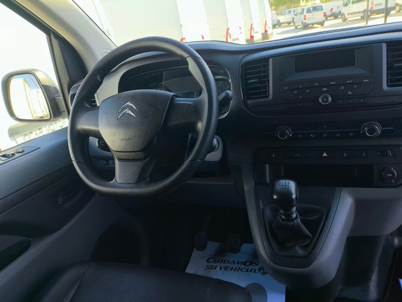 Citroën Jumpy 2022, foto 16