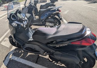Yamaha X-Max 250