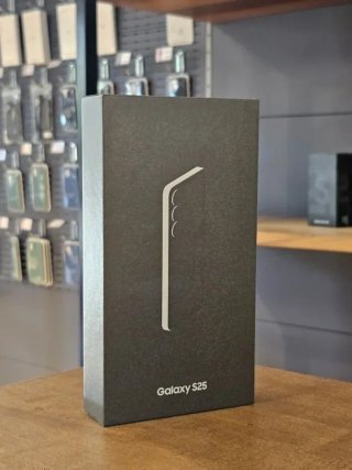 SAMSUNG S25 128GB PLATA PRECINTADO
