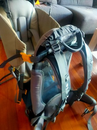 Mochila portabebés Deuter Kid Comfort 1