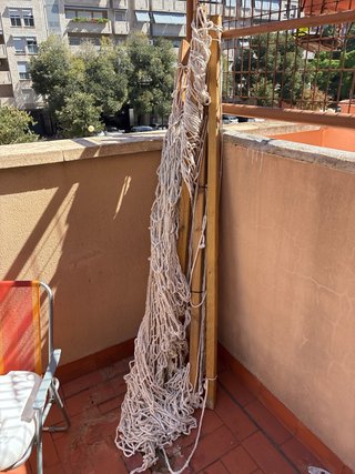 Soporte Metálico+piletas de sujección+malla jardin