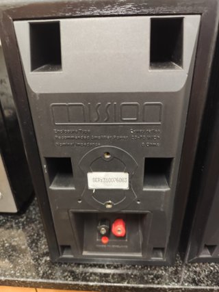 Altavoces Mission 731