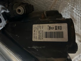 2 Faros Toyota Auris 2017