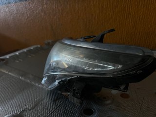 2 Faros Toyota Auris 2017