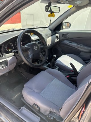 Nissan Almera 2003