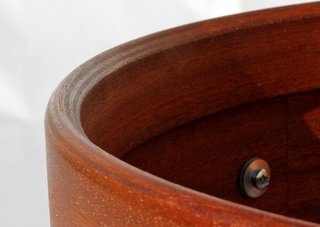 Caja 14x7 casco de caoba africana y aros refuerzo