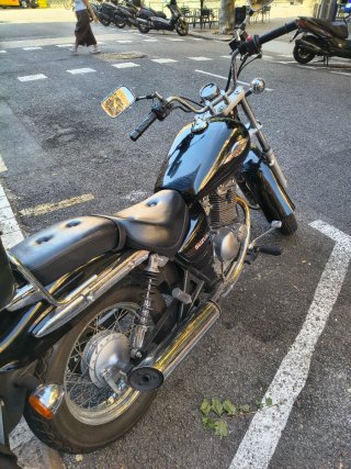 Suzuki Marauder 125