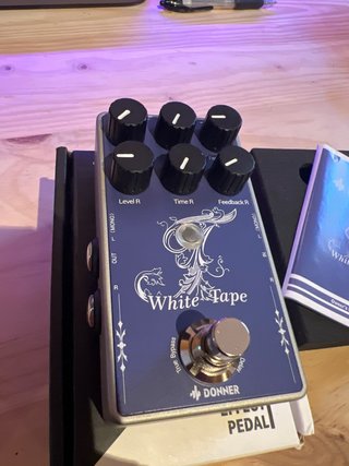 Pedal de Efectos Donner White Tape