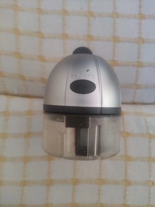 Comedero Automático para Peces