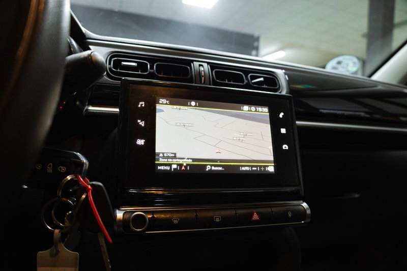 Citroën C3 1.2 PureTech Feel 2018, foto 21