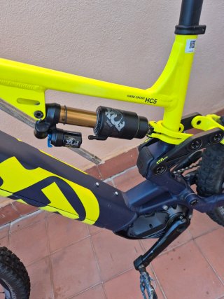 Bicicleta Eléctrica Husqvarna HC5.