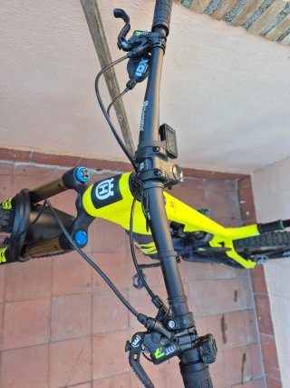 Bicicleta Eléctrica Husqvarna HC5.