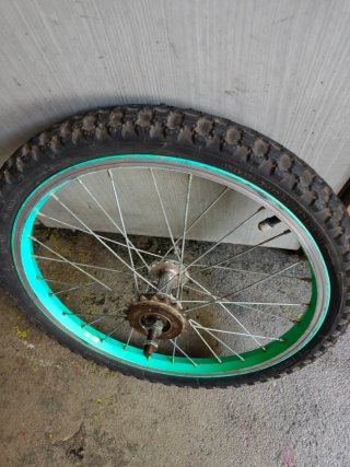 Rueda Trasera de Bicicleta 18