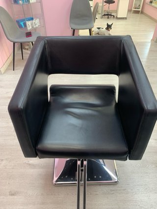 Mobiliario Peluquería y Manicura