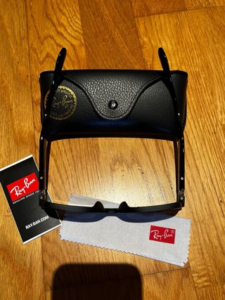 Gafas de sol Ray-Ban Polarizadas Negras
