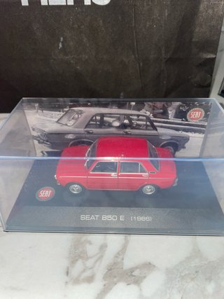 SEAT 850 E 4 Puertas 1/43
