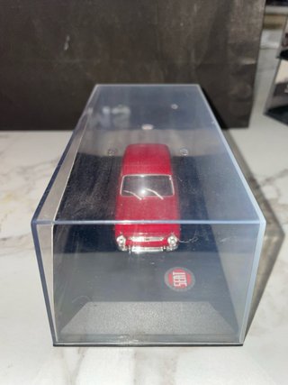 SEAT 850 E 4 Puertas 1/43