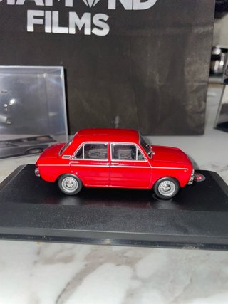 SEAT 850 E 4 Puertas 1/43