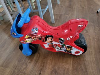 Moto correpasillos Paw Patrol