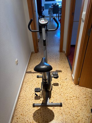 Bicicleta Estática Basic Mag