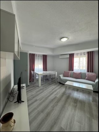 75M2 - 3 HAB - LICENCIA VUT - 28.000€ BRUTOS 2025