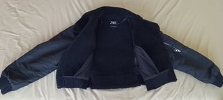 Chaqueta ZARA Negra con Pelo Talla M