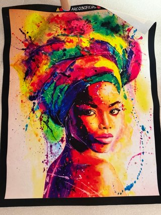 Lámina de tela con ilustración colorida