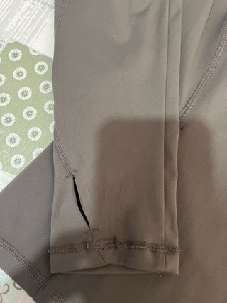 Chaqueta Nike gris con capucha