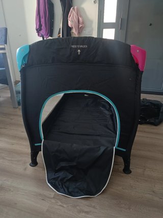 Cuna de viaje con colchón