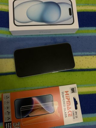 iPhone 15 azul