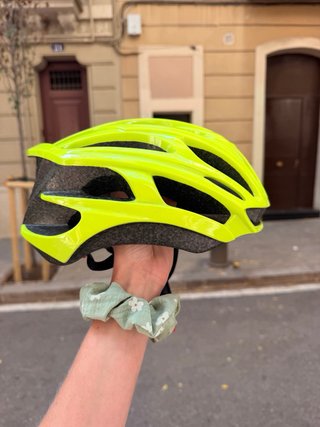 Casco de Bicicleta Amarillo Neón