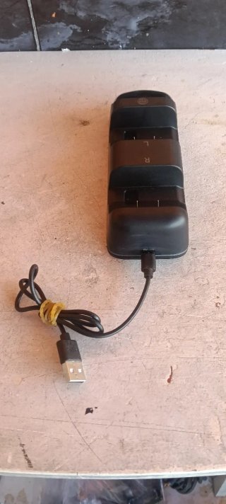 Cargador Dual para Mandos Xbox One A Estrenar
