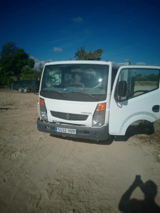 Camión Volquete Renault Cabstar 3.500kg