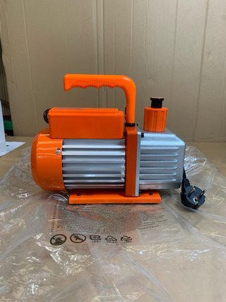 Bomba Vacio y Manometro Vevor 3.5CFM VP125