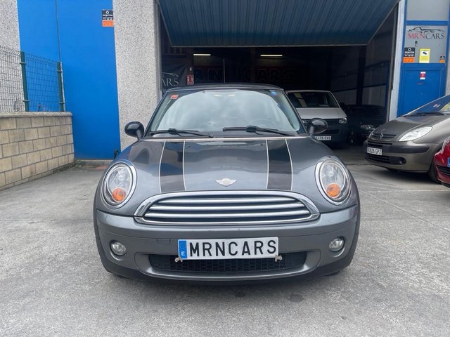 MINI Cooper 2010