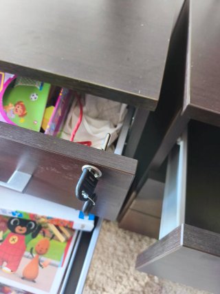 Set de 3 Cajoneras con Cerradura y Ruedas