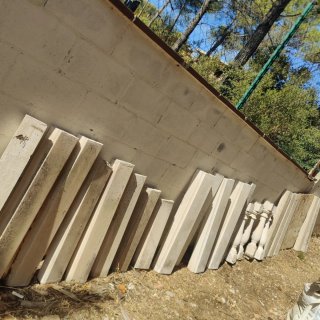 Depósito de agua y andamios