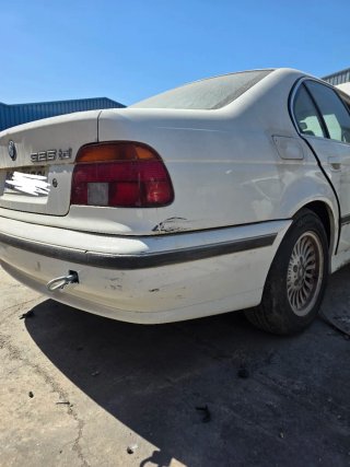 Paragolpes Trasero BMW 525td