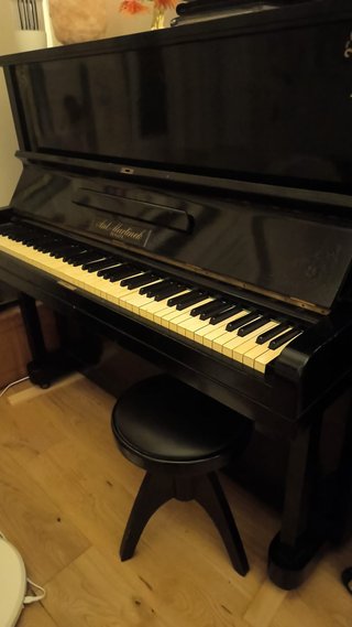 Pianoforte Ant. Martinek + Sgabello- MONZA