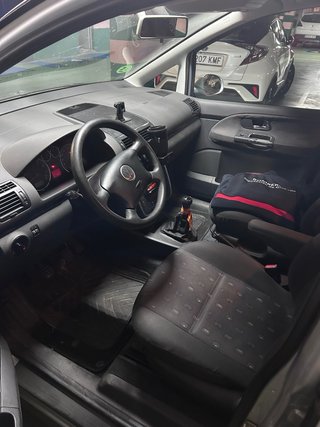 Volkswagen Sharan Etiqueta C con Garantía