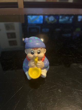 Sacapuntas Vintage Figura Niño Saxofón