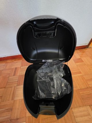 Baúl Shad SH33 para Moto