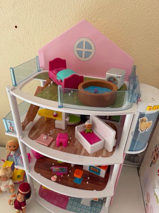 Casa Barriguitas con Ascensor, Cole y Muñecas